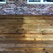 Deck Cleaning Algae in Indianapolis, IN 0